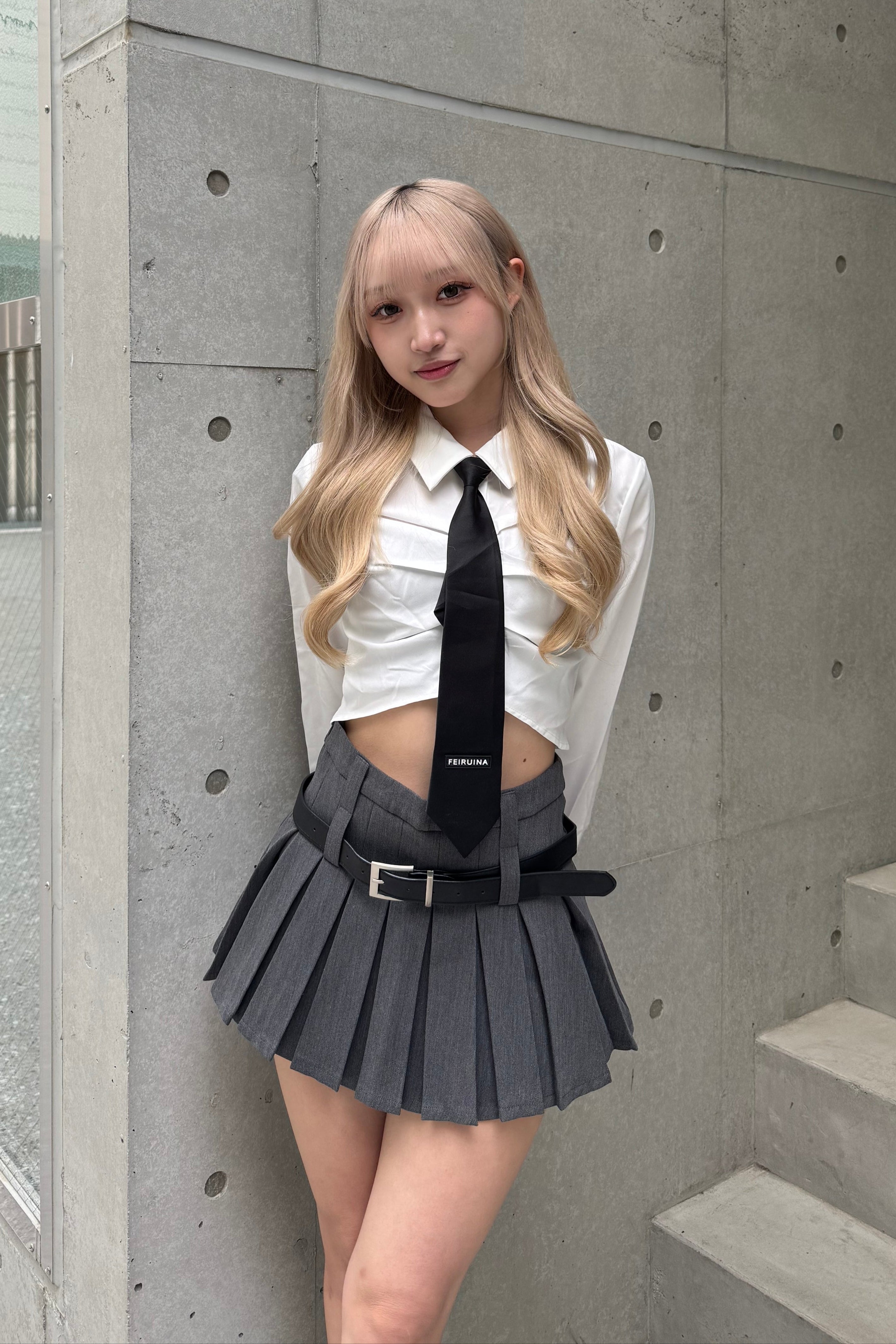 クロップドネクタイシャツ LAE20720