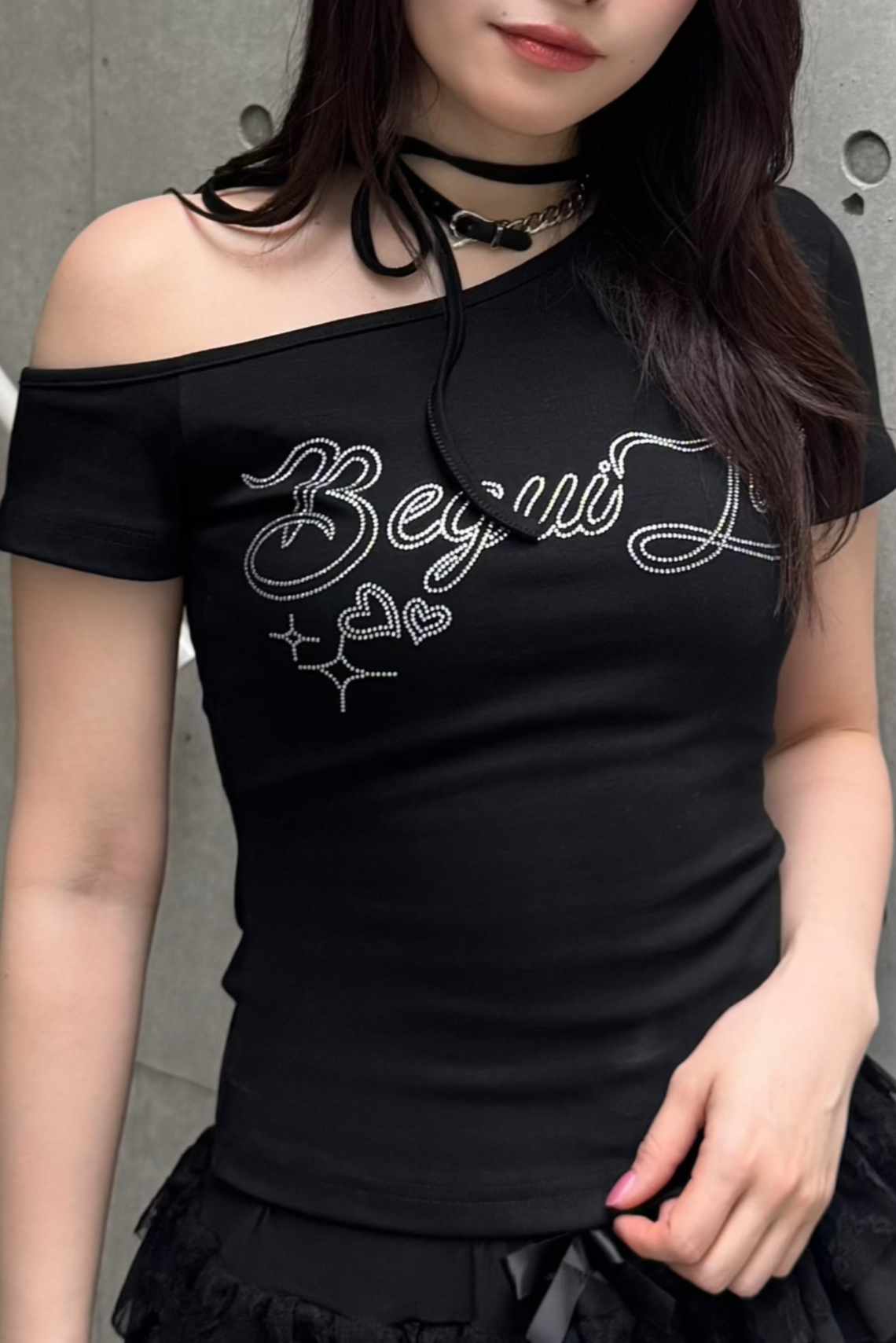 ラインストーンワンショルダーTシャツ LAE20850