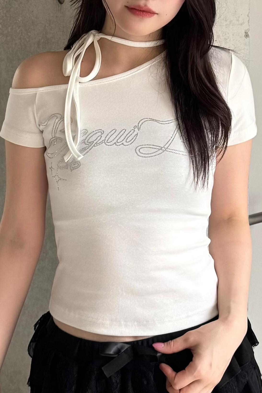 ラインストーンワンショルダーTシャツ LAE20850