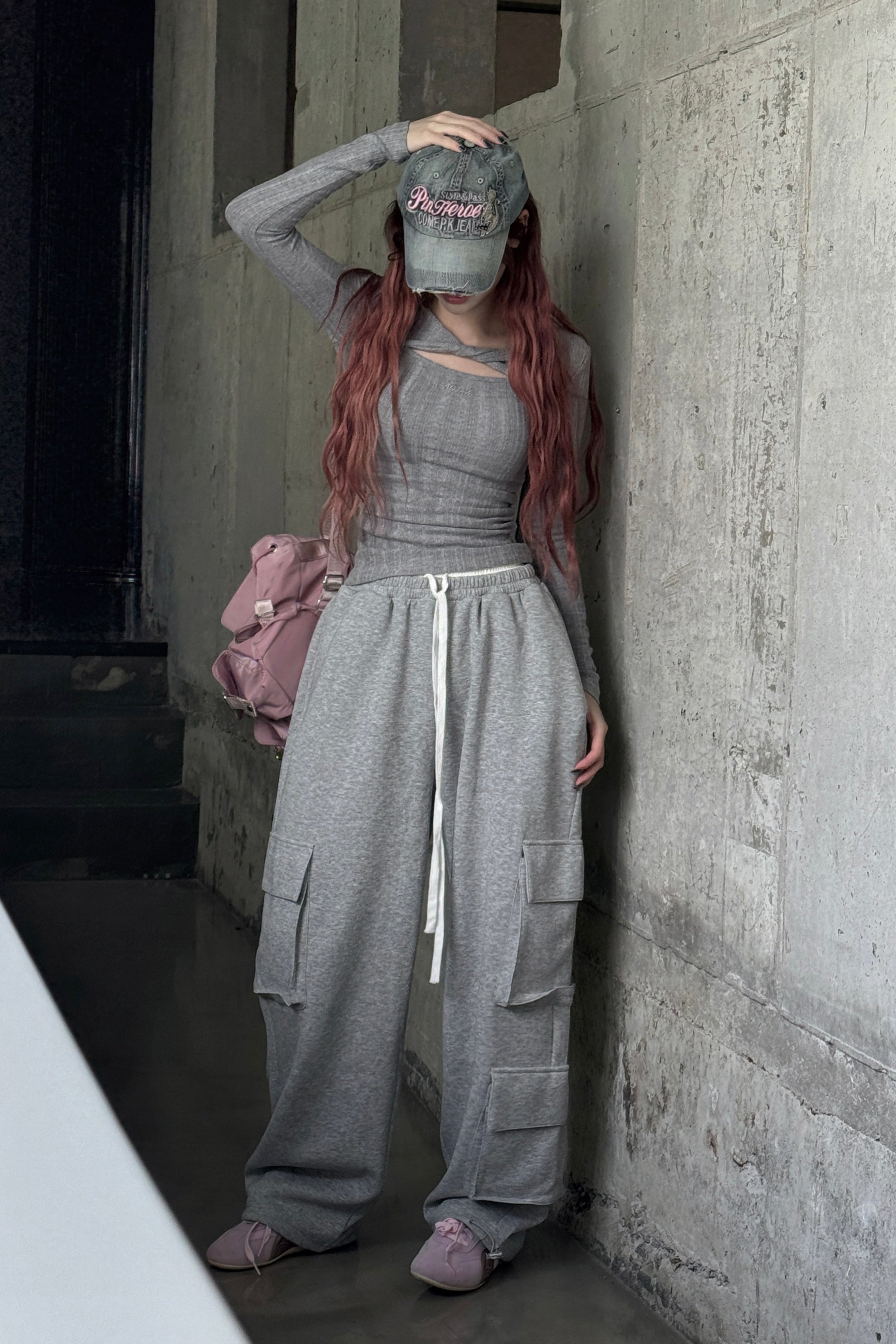 クロスデザインニットトップス LAE20656