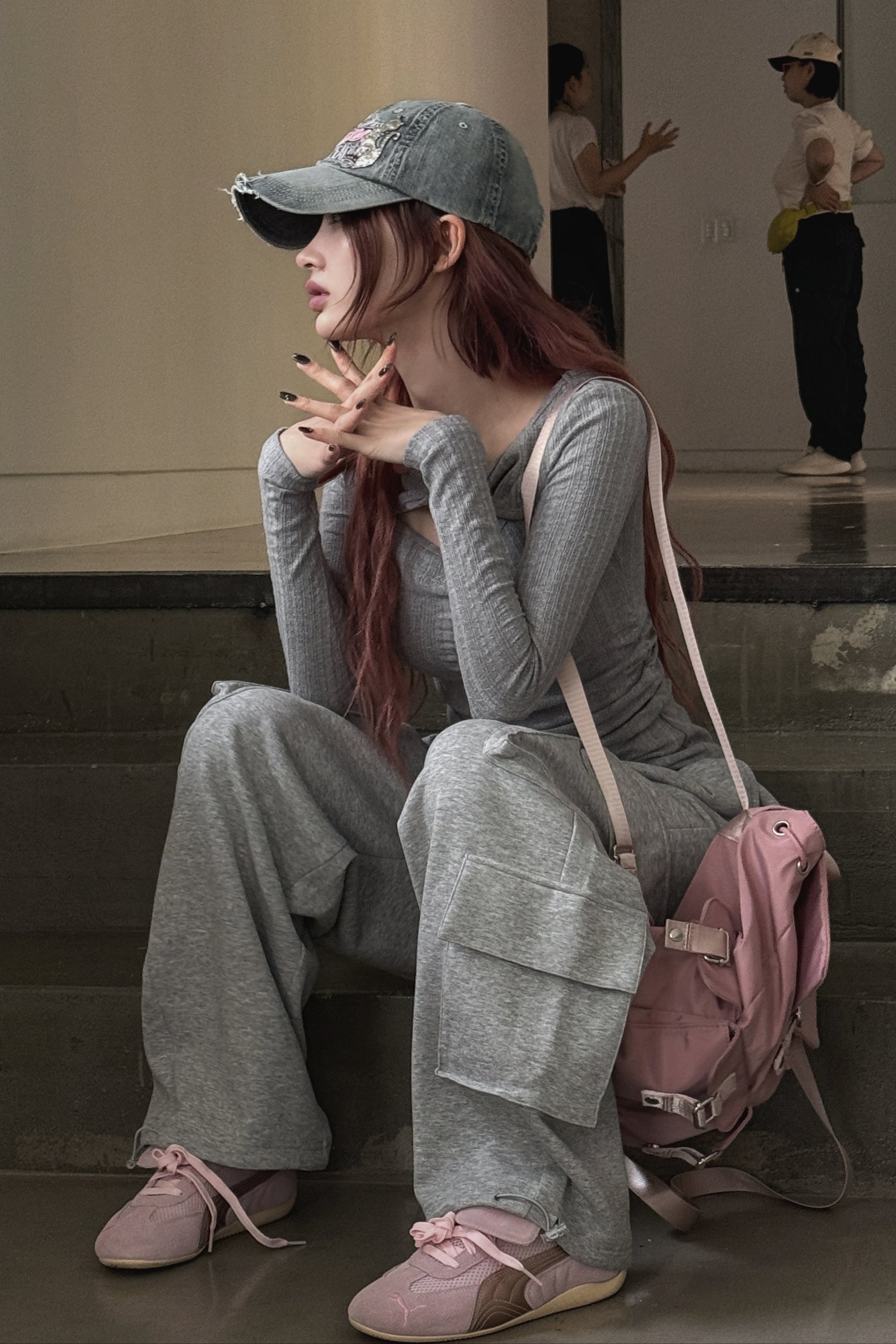 クロスデザインニットトップス LAE20656