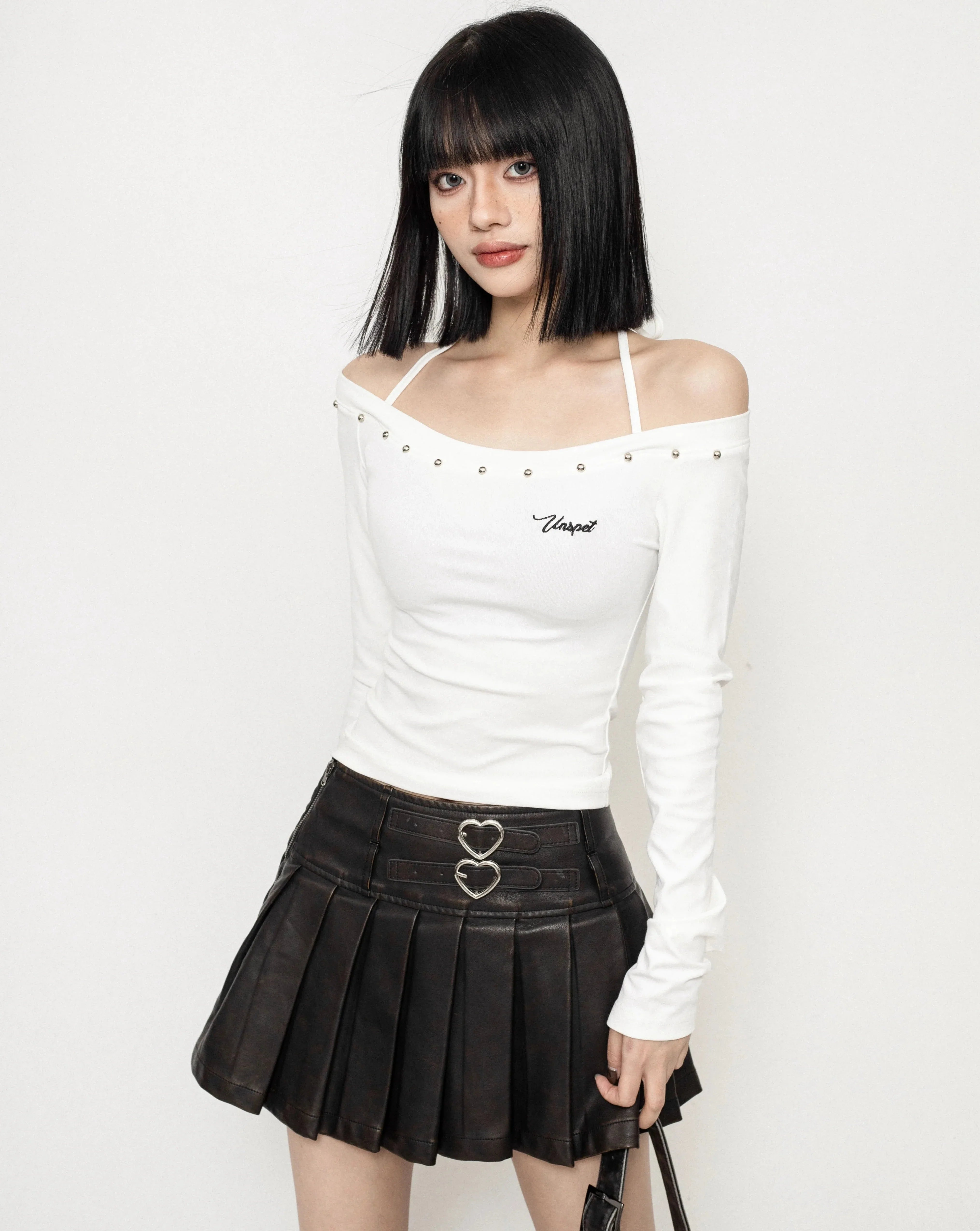 ホルターネックオフショルダーロゴTシャツ LAE20727