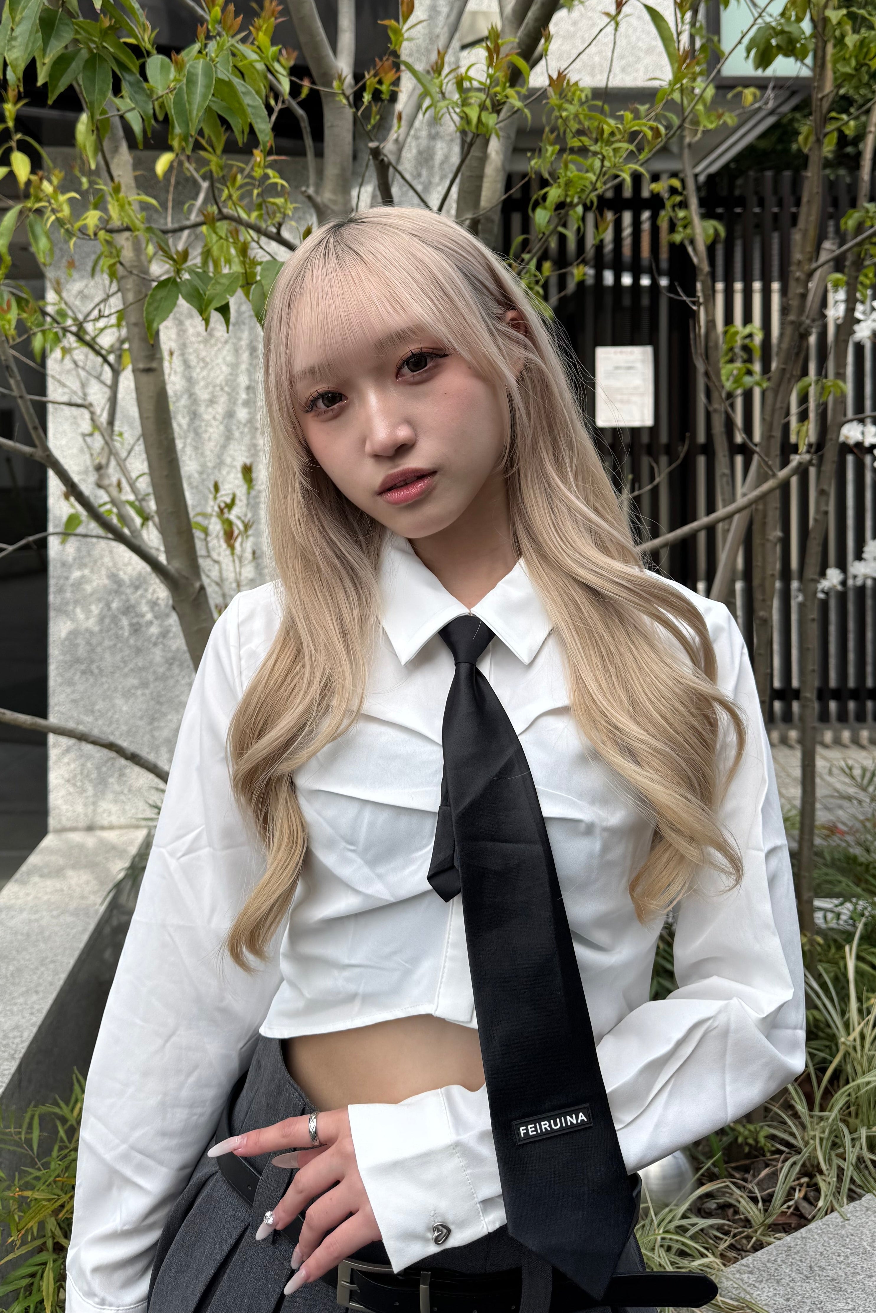クロップドネクタイシャツ LAE20720