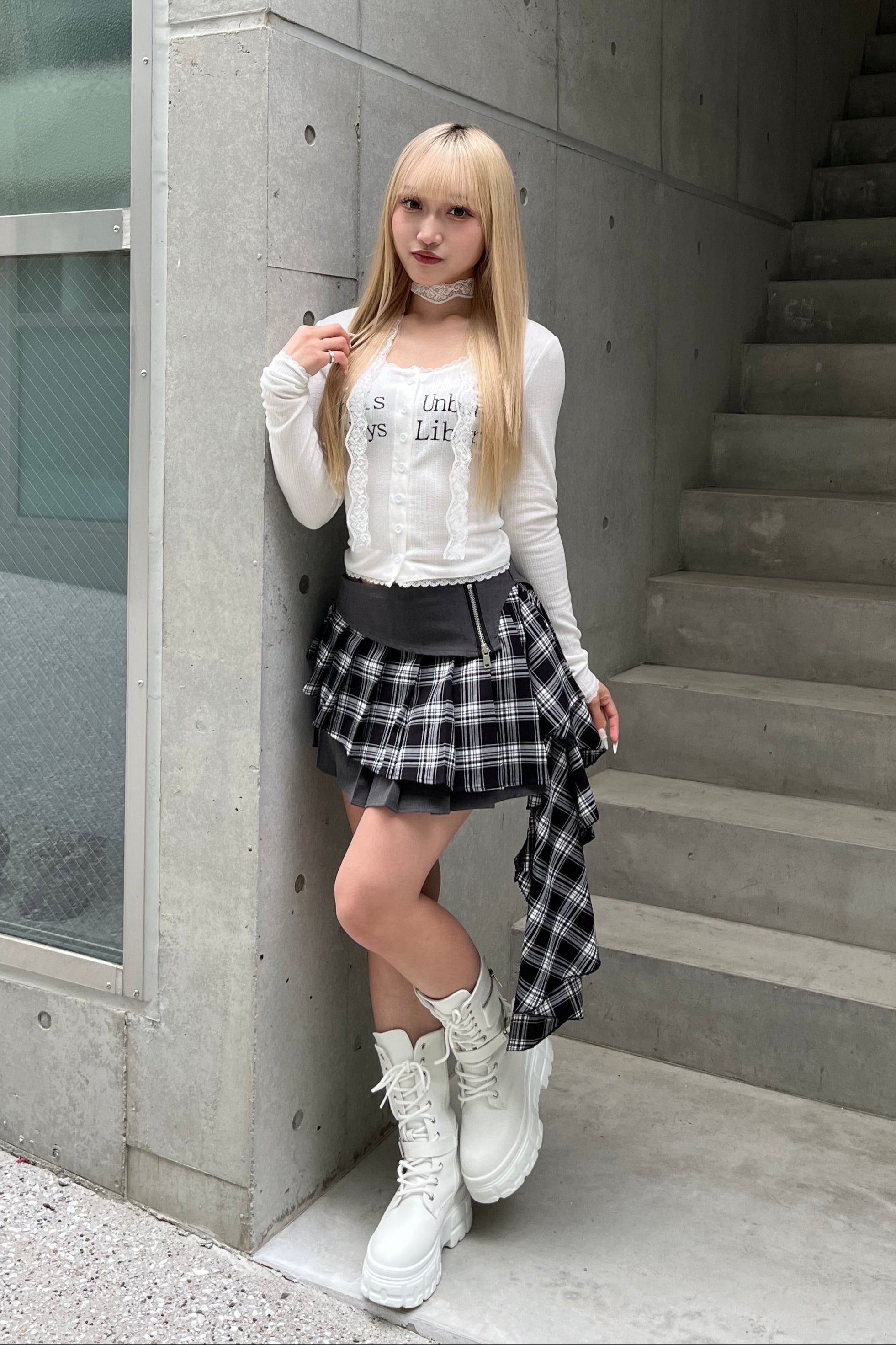 アシンメトリーチェックプリーツスカート LAE20828