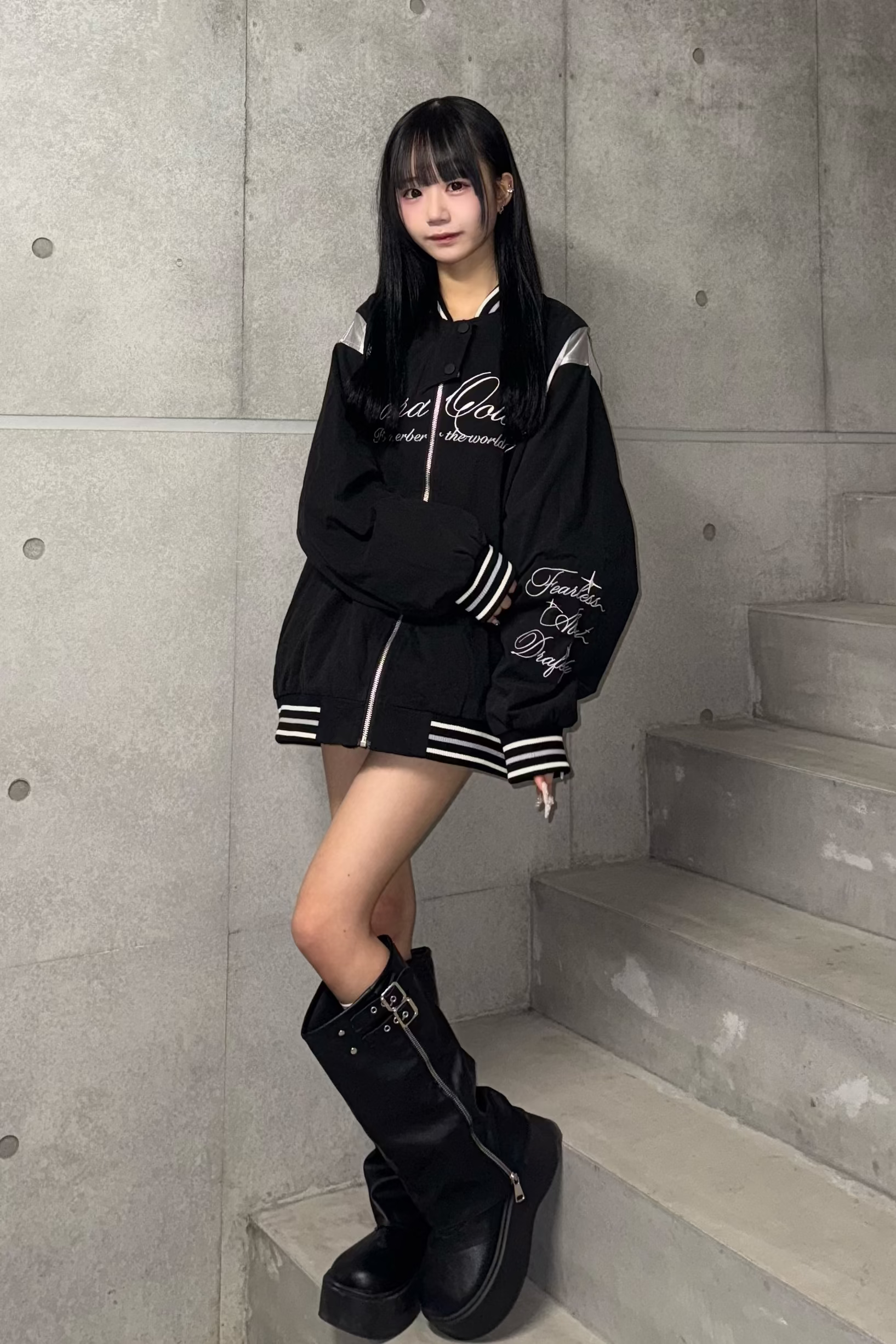 ブラックレタリングアシンメトリージャケット LAE30088