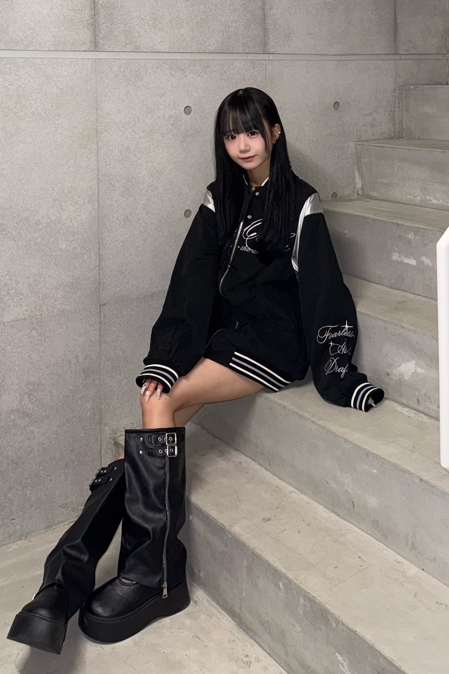 ブラックレタリングアシンメトリージャケット LAE30088