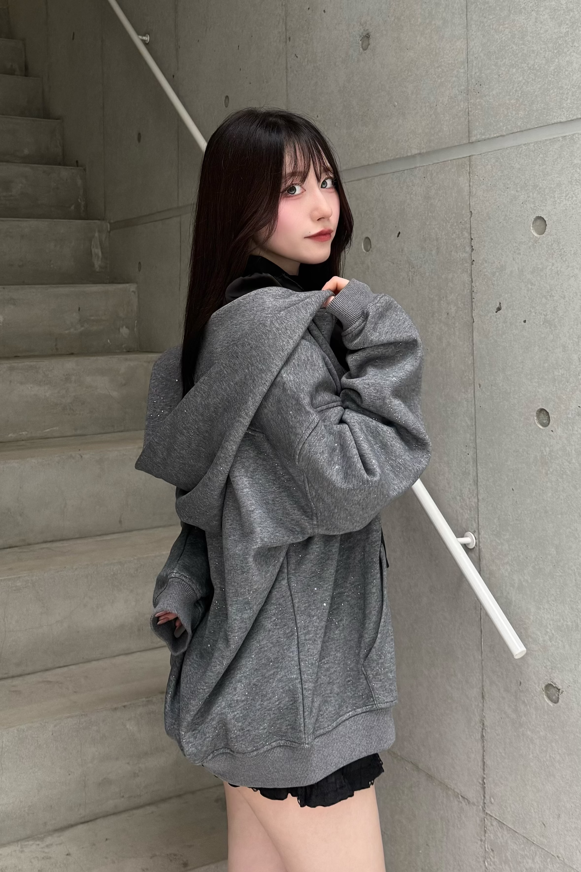 キラキラジップフーディー LAE30073