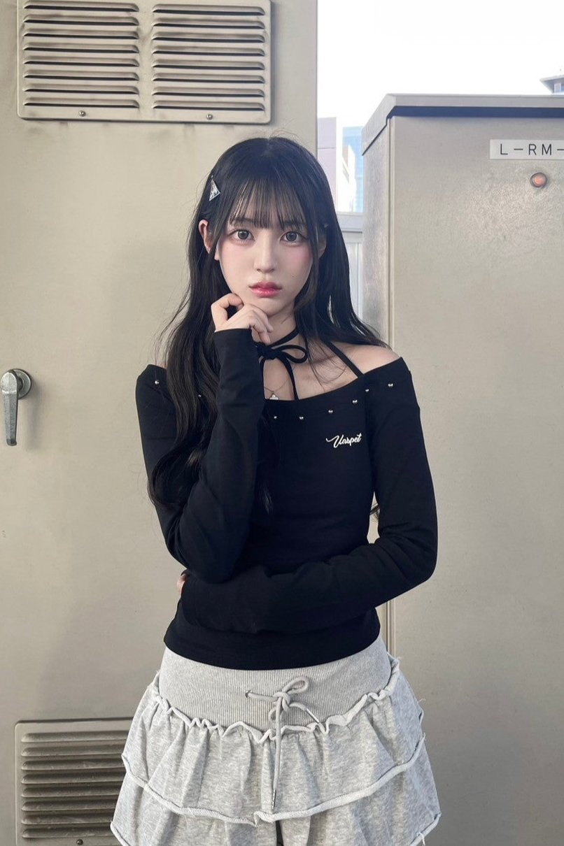 ホルターネックオフショルダーロゴTシャツ LAE20727